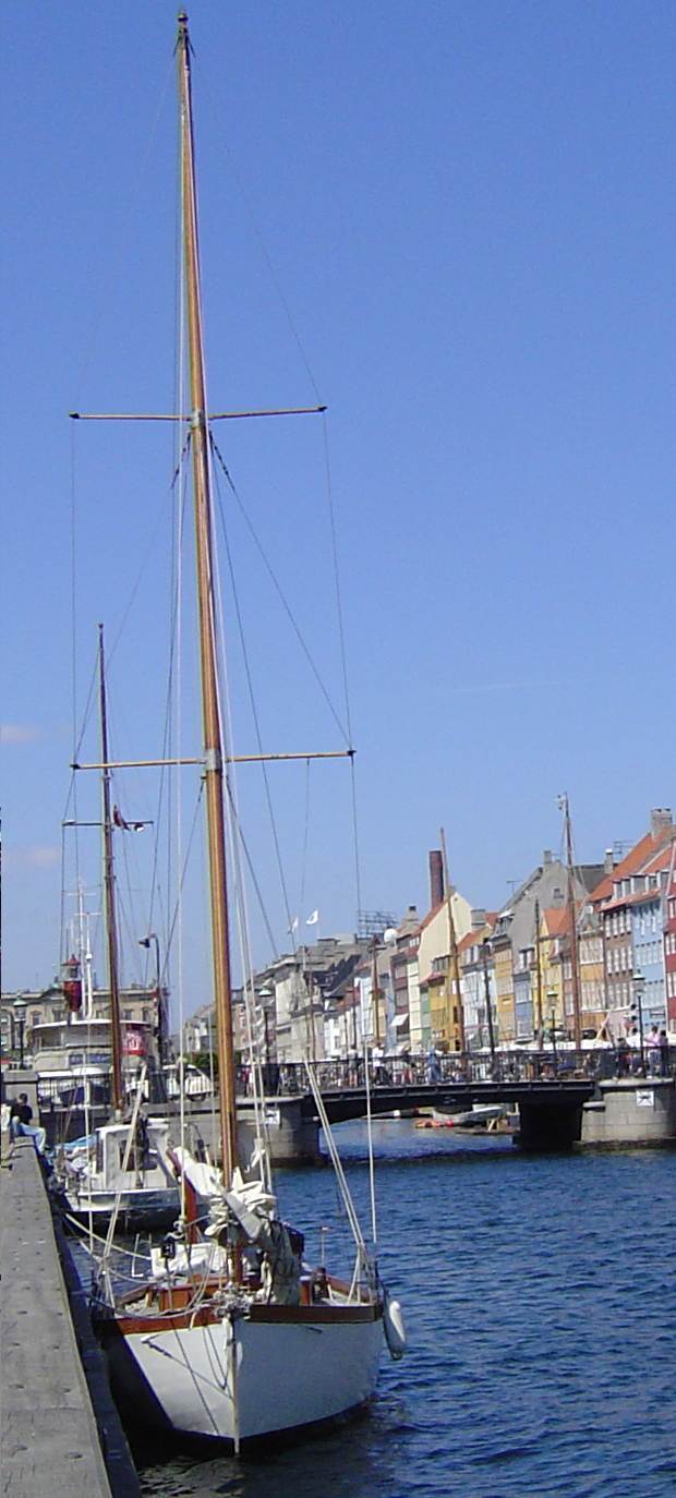 Keepsake, an Edith Rose class Harrison Butler yacht 